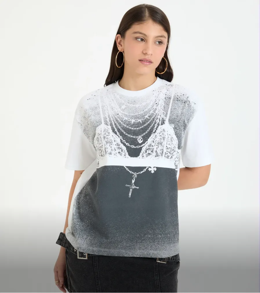 AGO2_CAT_PLAYERAS2_MUJER-DESK.webp
