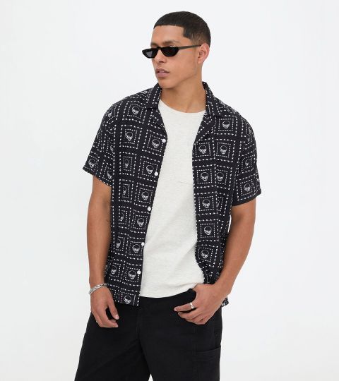 DESK_CAMISA_HOMBRE.jpg