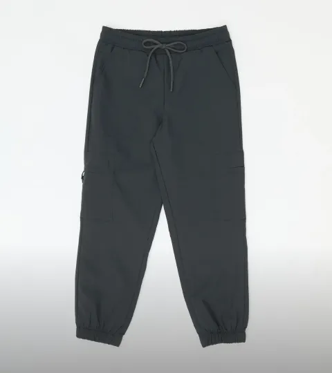 JUN1_CAT_KIDS_PANTALONES-DESK.webp