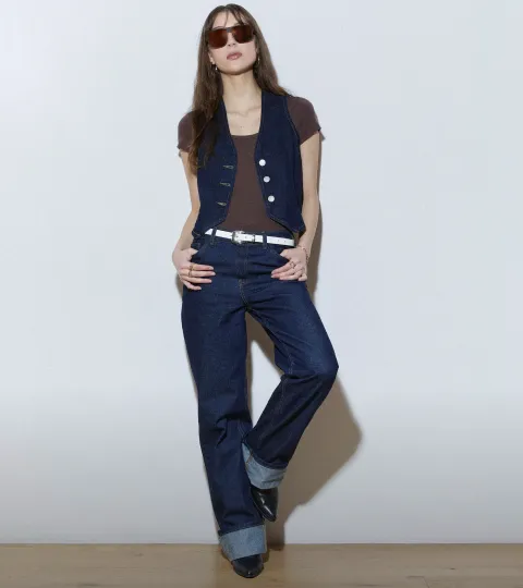 MAR2_CAT_MUJER-JEANS-DESK.webp